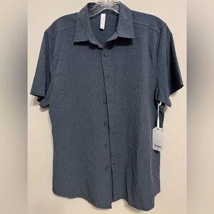 NWT Stylus Men’s Short Sleeve Button Down Moonless Nights, Poly Spandex; Size S